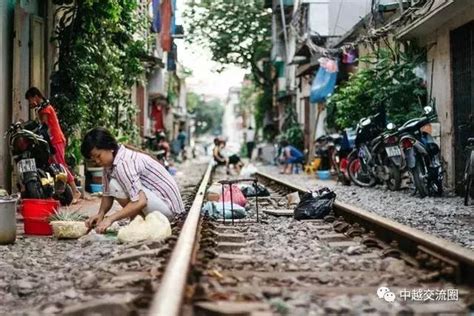 住在鐵軌旁|鐵道宅噪音好擾人？過來人透露：住這種站旁邊還好 